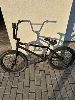 Prodám BMX kolo Subrosa 2016 SALVADOR LAHSAAN KOBZA – Black
