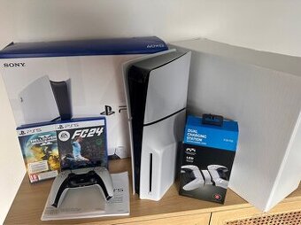 PS5 Slim 1TB s mechanikou, příslušenství, záruka, top stav