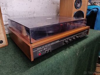 Gramofon Tesla NZC 420 HiFi