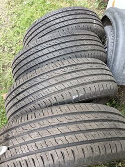 Pneumatiky Barum 205/60R16H