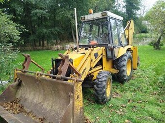 Traktorbagr JCB CX3 s doklady