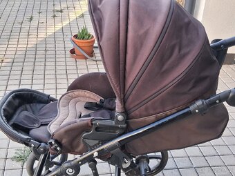 Kočár sportovní TUTIS Viva Life a korbička a příslušenství