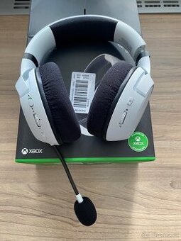 Bezdrátová sluchátka Razer Kaira