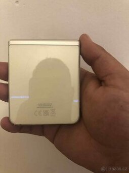 Samsung z flip 4
