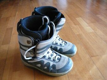 Boty snowboard Carra