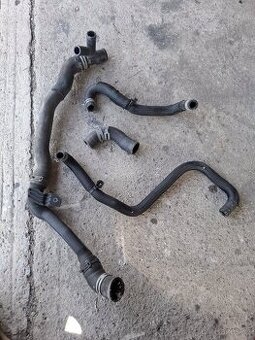 Ford Transit 2.0 tdci hadice voda