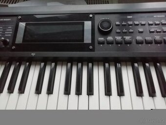 YAMAHA CP50 stage piano