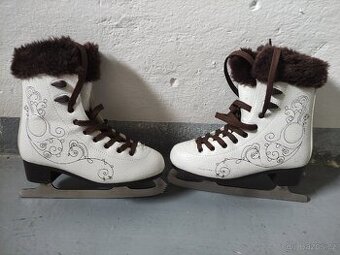 Dámské/dívčí brusle-zateplené (velikost EU 36)