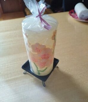 Svíčka s orchidejí