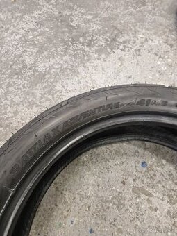 Pneu 90/90/21 Bridgestone