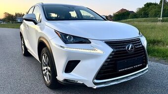 Lexus NX300h Hybrid m.2021 Perleť Navi Kamera Automat CVT