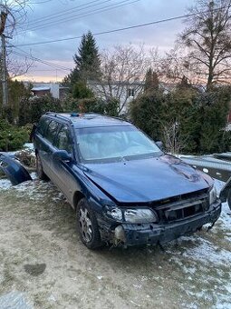Volvo v70 2.4t náhradní díly