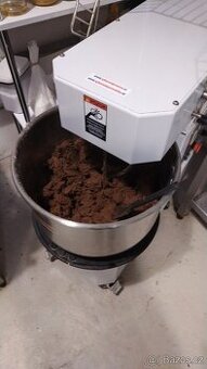 Průmyslový hnětač HTD 30L/230V, 1.5kW, s aretací