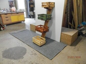 přepravky, kontejnery, obaly na květináče dárkové předměty