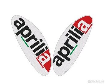 Boční tankpady na Aprilii Tuono/RS 660, V4/RSV4 21-