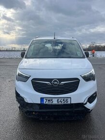 Opel Combo 1,2 96kw2022,Airbag. ok pojízdné. Nova cena