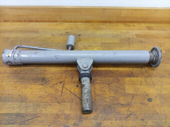 Š1203 zvedák (hever)