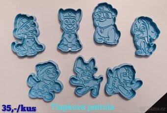 Vykrajovátka tlapka patrola