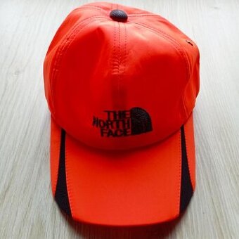 KŠILTOVKA NORTH FACE - NEBYLA  NIKDY NOŠENÁ