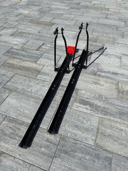 Střešní nosiče 2ks kol