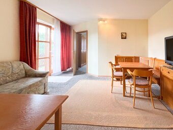 Prodej bytu 2+kk s garážovým stáním