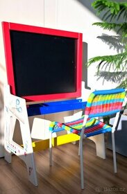 Barevný rozkládací dětský multifunkční stoleček + židlička