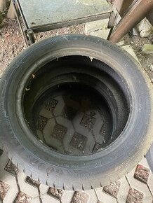 Letní pneu 225/50 r17 RFT sada 4ks (Bridgestone, Goodyear)