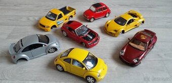 modely Bburago 1/18 starší na díly či opravu