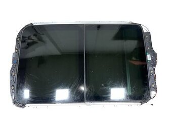 Panoramatické střešní okno 7N0877041 Škoda Superb 2 kombi 11