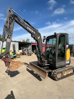 Volvo ecr40D