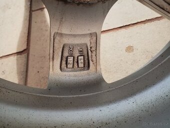 Alu kola Seat, VW, Škoda, Audi + zimní pneu 205/60 R16