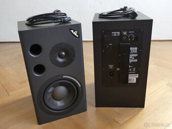 Aktivní studiové monitory + audio kabely