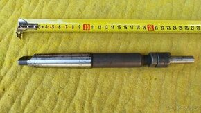 Upínací trn - 1