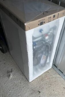 pračka vrchem plněna Electrolux