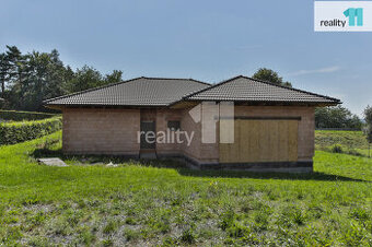Prodej hrubé stavby Bungalov 5+kk 246 m2, Pozemek 1790 m2, B