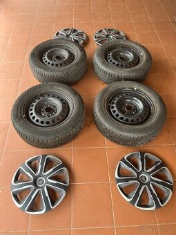 4 x Zimní pneu - Plechové disky - Poklice - 205/60 R16