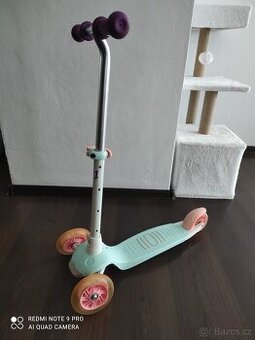 Dětská koloběžka oxelo B1 500