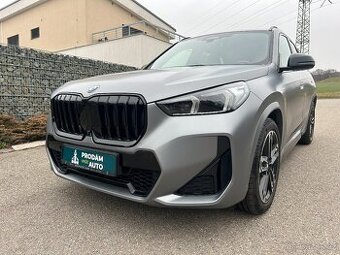 BMW X1 sDrive U11 360°- HeadUp - Nez.topení - DPH