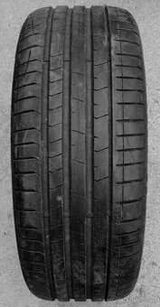LETNÍ PNEU 225 40 19 pirelli