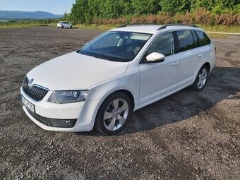 Prodám Škoda Octavia 3, 1,6tdi 77kw, tažné zařízení, xenony