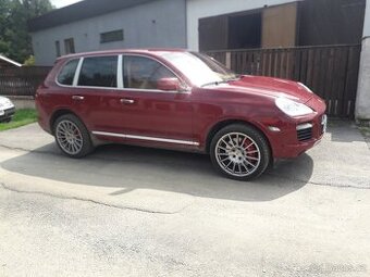 Porsche Cayenne 4.8turbo