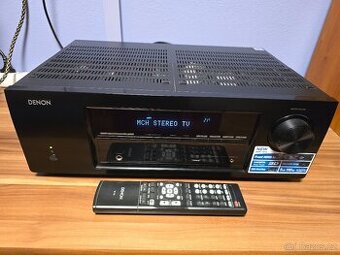 AV receiver DENON, sloupové reproduktory, aktivní subwoofer