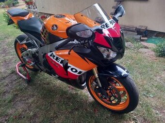 Honda CBR 1000RR REPSOL do 25.7