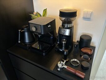 Kávovar De’Longhi Stilosa + příslušenství