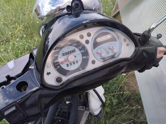 Piaggio Beverly 500 - 1