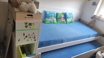 Ikea dvoupostel ( s pristylkou)