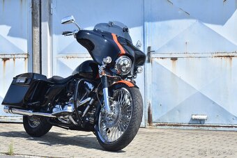 Harley-Davidson Street Glide 2007 – Custom