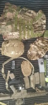 Airsoftová výbava.