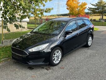 Ford Focus 1.0 EcoBoost 74kw, Navi
