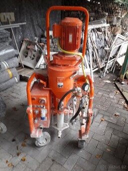 Omítací stroj PFT G5 Vynikající stav 220 V